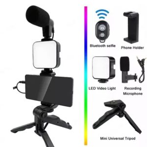 Trípode de celular con luz y micrófono